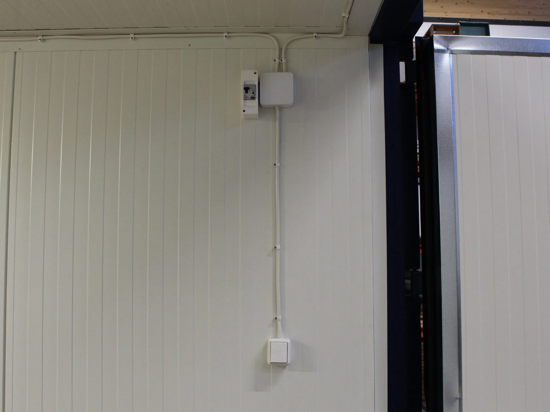 Insulated 20′ Standard